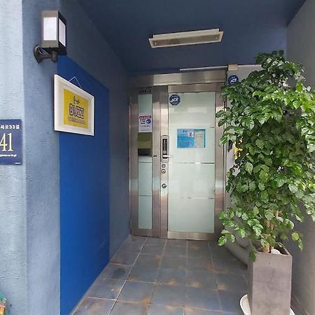 Buzz Guesthouse Hostel Seul Zewnętrze zdjęcie
